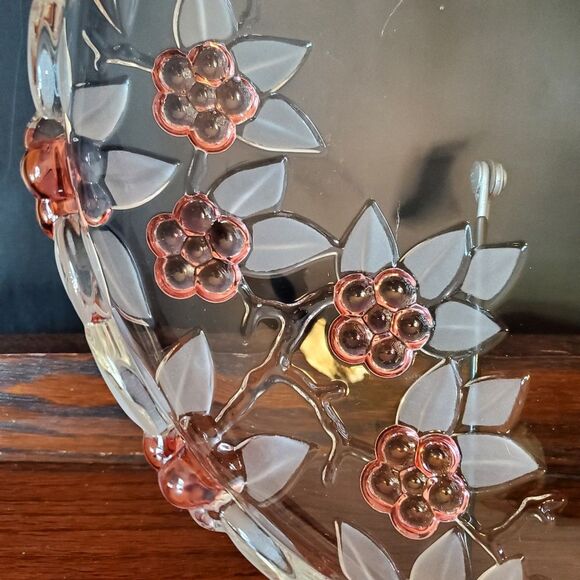 Mikasa Carmen Pattern Pink Flowers Round Serving Tray Plate 12" - Picture 3 of 8